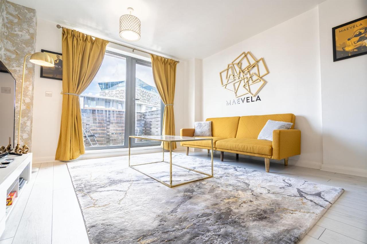 Maevela Apartments - Ultra Lavish Luxury 2 Bed Apartment City Centre - With Balcony - Free Secure Parking - Ps4 & Smart Tv'S Бирмингем Экстерьер фото