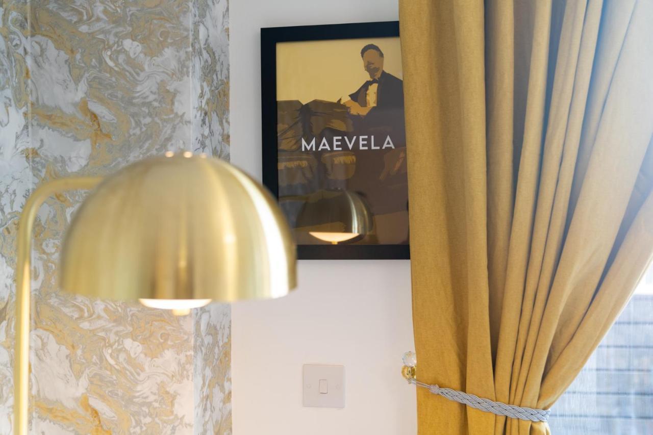 Maevela Apartments - Ultra Lavish Luxury 2 Bed Apartment City Centre - With Balcony - Free Secure Parking - Ps4 & Smart Tv'S Бирмингем Экстерьер фото